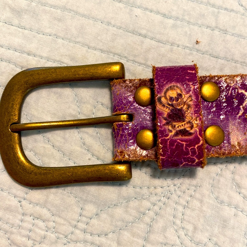 Ed Hardy Vintage Purple Belt with Gold Buckle - Picture 9 of 10